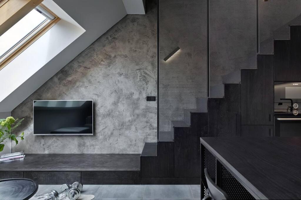 Rooftop Penthouse With Terrace, Prime Location Prague Extérieur photo